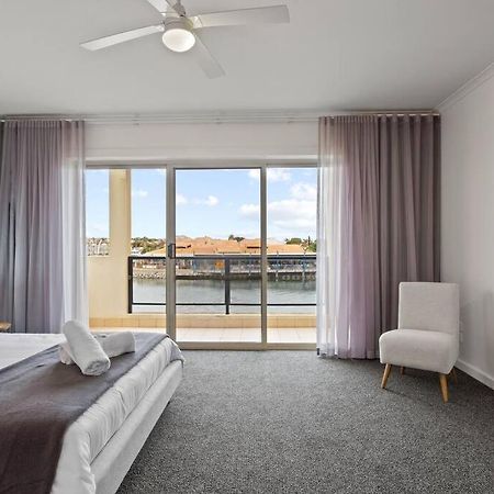 ポートリンカーンWaterfront Townhouse - Picturesque Marina Viewsアパートメント エクステリア 写真